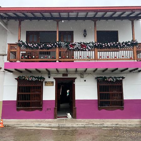 Hostal Famihotel Fundadores Хардин Екстериор снимка