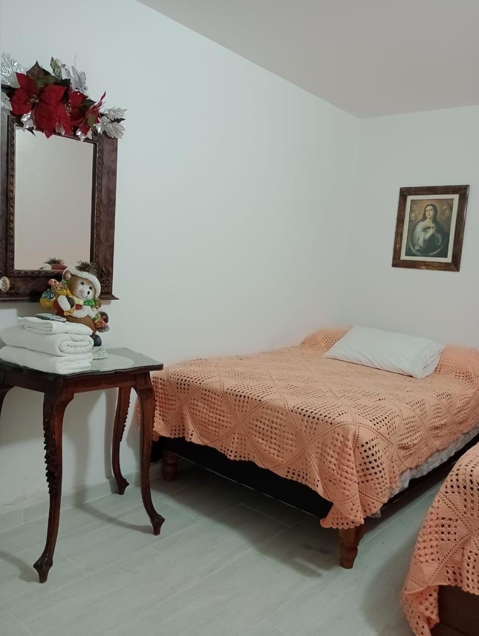 Hostal Famihotel Fundadores Хардин Екстериор снимка